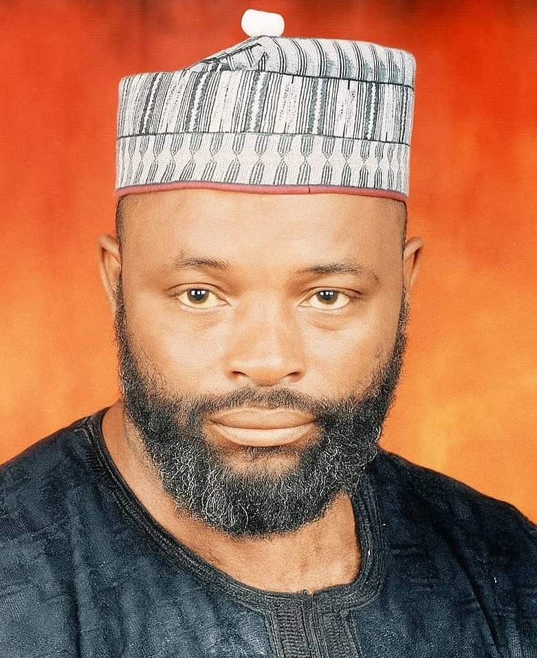 Dr Hamzah Shehu Hassan